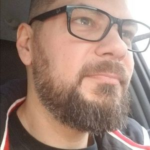 Meet your Posher, Adam